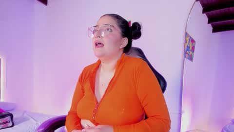 celeste_beckham online show from October 10, 2025, 5:06 am