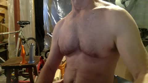 Snapshot of cfnmworkout1 chatting on February 25, 2025, 8:09 pm cfnmworkout1 online show from February 25, 2025, 8:09 pm