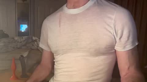 Snapshot of cfnmworkout1 chatting on March 1, 2025, 2:15 am cfnmworkout1 online show from March 1, 2025, 2:15 am