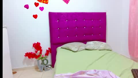 Snapshot of chantalsemenova2023 chatting on February 2, 2025, 9:51 am chantal sweety and horny latina for u online show from February 2, 2025, 9:51 am