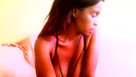 Snapshot of chante665 chatting on February 8, 2025, 9:03 am chante665 online show from February 8, 2025, 9:03 am