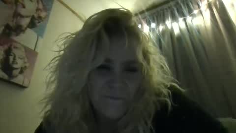 Snapshot of chaosangel33 chatting on February 12, 2025, 12:55 pm Ms. Behaving online show from February 12, 2025, 12:55 pm