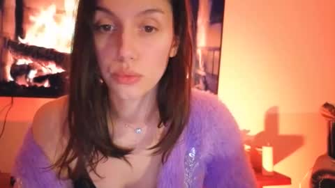 Snapshot of charlieangella chatting on February 17, 2025, 7:42 pm Charlie online show from February 17, 2025, 7:42 pm