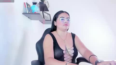Snapshot of charlotte_256 chatting on September 30, 2025, 11:59 am Charlotte online show from September 30, 2025, 11:59 am