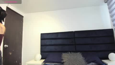 Snapshot of charlotte_knox chatting on October 3, 2025, 11:51 am Charlotte online show from October 3, 2025, 11:51 am