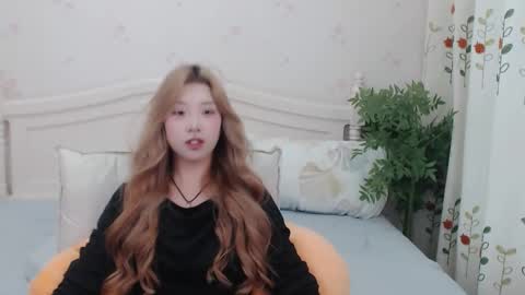 Snapshot of charlottelin chatting on September 13, 2025, 9:53 am Charlotte online show from September 13, 2025, 9:53 am