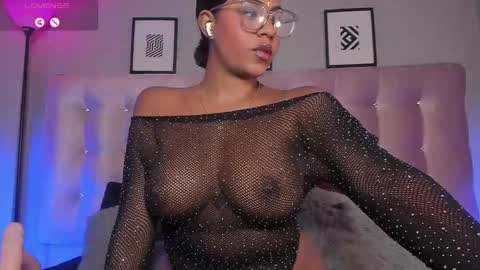 Snapshot of charlotterussel chatting on December 3, 2024, 5:55 pm charlotterussel online show from December 3, 2024, 5:55 pm
