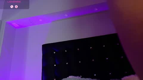 Snapshot of charlotterussel chatting on February 9, 2025, 9:17 pm charlotterussel online show from February 9, 2025, 9:17 pm