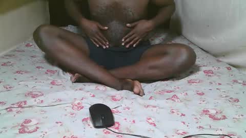 charmly_ online show from October 23, 2025, 4:28 pm