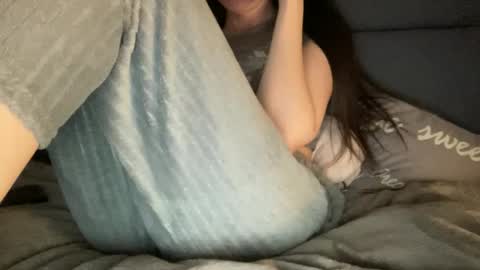 Snapshot of chase_vicky chatting on September 17, 2025, 8:21 pm Vicky online show from September 17, 2025, 8:21 pm