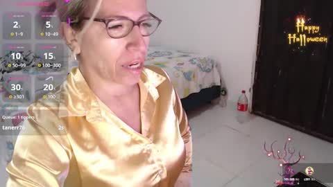 Snapshot of chayla_ruiz chatting on October 16, 2025, 9:54 am CHAYLA VICTORIA RUIZ online show from October 16, 2025, 9:54 am