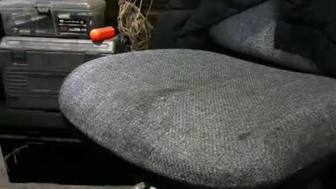 Snapshot of chefy999 chatting on February 20, 2025, 11:20 am chefy online show from February 20, 2025, 11:20 am