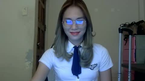 chelly4u69 online show from September 30, 2025, 5:12 am