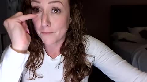 Snapshot of chelseelynn chatting on January 1, 2025, 3:13 am chelsee lynn online show from January 1, 2025, 3:13 am