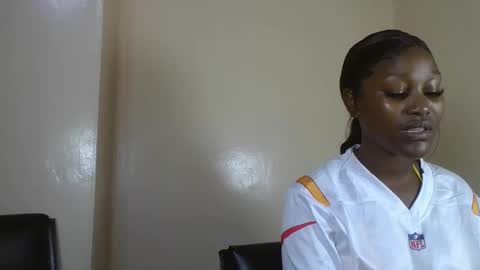 Snapshot of cherry_muffinn chatting on October 30, 2025, 3:19 am Goddess online show from October 30, 2025, 3:19 am