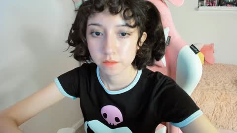 Snapshot of cherrymafer666 chatting on January 18, 2025, 5:20 am cherrycute666 online show from January 18, 2025, 5:20 am