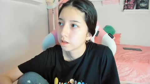 Snapshot of cherrymafer666 chatting on February 10, 2025, 5:36 am cherrycute666 online show from February 10, 2025, 5:36 am