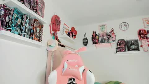 Snapshot of cherrymafer666 chatting on February 21, 2025, 2:06 am cherrycute666 online show from February 21, 2025, 2:06 am