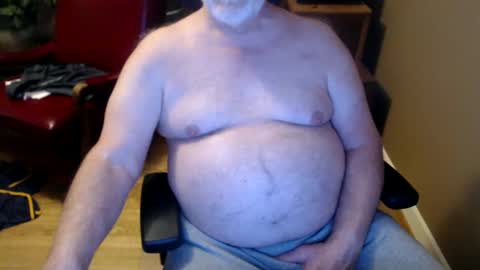 Snapshot of chgodad chatting on January 2, 2025, 12:45 am chgodad online show from January 2, 2025, 12:45 am