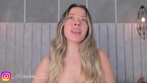 Snapshot of chloe_dee_ chatting on February 20, 2025, 2:24 pm Chloe online show from February 20, 2025, 2:24 pm