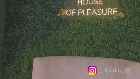 Snapshot of chloe_dee_ chatting on September 25, 2025, 12:09 pm Chloe online show from September 25, 2025, 12:09 pm
