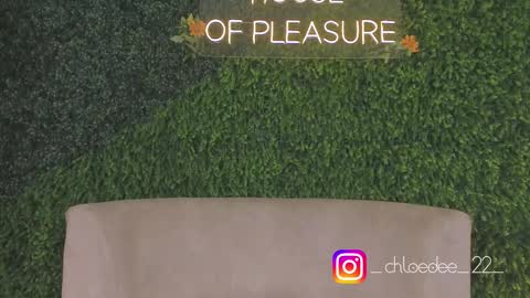 Snapshot of chloe_dee_ chatting on September 28, 2025, 12:10 pm Chloe online show from September 28, 2025, 12:10 pm