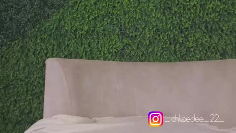 Snapshot of chloe_dee_ chatting on October 4, 2025, 11:19 am Chloe online show from October 4, 2025, 11:19 am