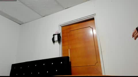 Snapshot of chloe_evanx_ chatting on January 7, 2025, 7:06 pm Chloe Evanx online show from January 7, 2025, 7:06 pm