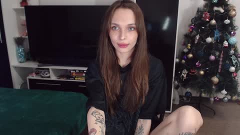 Snapshot of chloe_sunny chatting on December 28, 2024, 6:29 pm Chloe online show from December 28, 2024, 6:29 pm