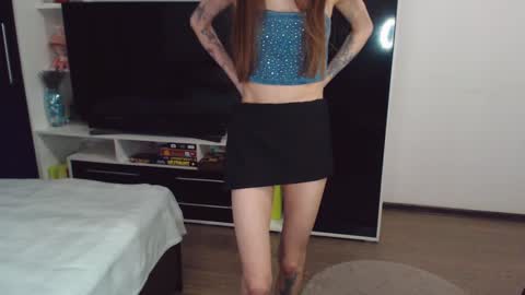 Snapshot of chloe_sunny chatting on January 27, 2025, 1:41 pm Chloe online show from January 27, 2025, 1:41 pm