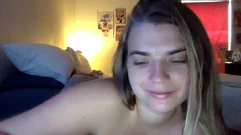 Snapshot of chloesays chatting on September 24, 2025, 3:04 pm Chloe Lane online show from September 24, 2025, 3:04 pm