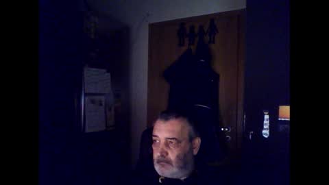 Snapshot of chris250268 chatting on December 30, 2024, 7:04 am Chris online show from December 30, 2024, 7:04 am