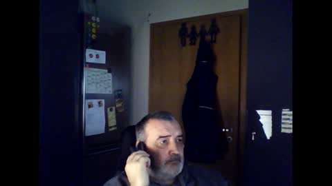 Snapshot of chris250268 chatting on January 17, 2025, 8:24 am Chris online show from January 17, 2025, 8:24 am