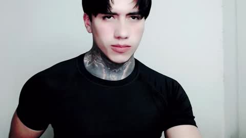 Snapshot of chriss_opp chatting on September 17, 2025, 4:19 pm CHRIS INDEPENT MODEL online show from September 17, 2025, 4:19 pm