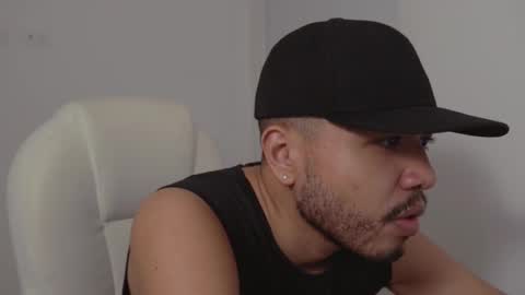 Snapshot of christopherdav chatting on December 24, 2024, 5:49 am Chris online show from December 24, 2024, 5:49 am