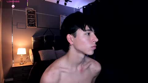 Snapshot of chrristopher77 chatting on September 13, 2025, 8:19 pm chrristopher77 online show from September 13, 2025, 8:19 pm