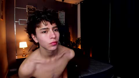 Snapshot of chrristopher77 chatting on September 29, 2025, 1:27 pm chrristopher77 online show from September 29, 2025, 1:27 pm