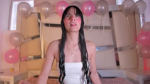 Snapshot of chrystal_jade chatting on October 16, 2025, 1:34 pm instagram chrystaljade.1 online show from October 16, 2025, 1:34 pm