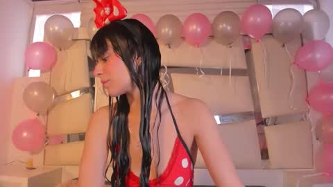 Snapshot of chrystal_jade chatting on October 17, 2025, 1:25 pm instagram chrystaljade.1 online show from October 17, 2025, 1:25 pm