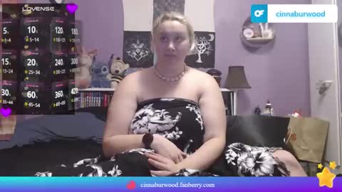 Snapshot of cinnaburwood chatting on February 14, 2025, 1:08 pm Cinna online show from February 14, 2025, 1:08 pm