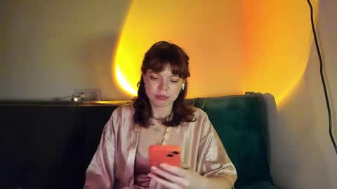 Snapshot of clancyosbourne chatting on December 17, 2024, 9:38 pm Clancy online show from December 17, 2024, 9:38 pm