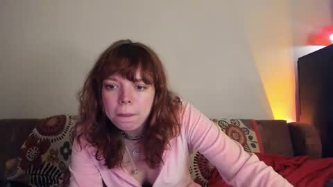 Snapshot of clancyosbourne chatting on January 19, 2025, 12:06 am Clancy online show from January 19, 2025, 12:06 am