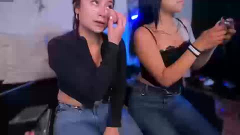 Snapshot of cleeo_brown chatting on September 18, 2025, 8:33 pm Cleo online show from September 18, 2025, 8:33 pm