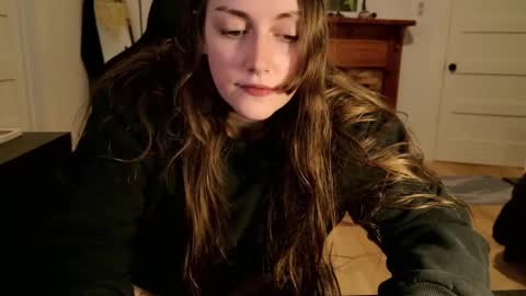 Clover online show from September 26, 2025, 5:33 am