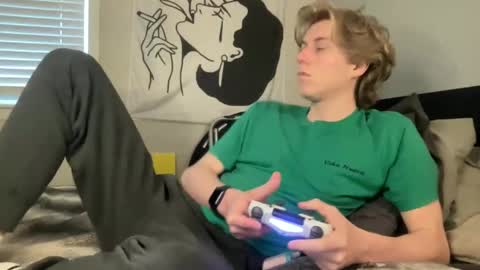 Snapshot of clydeaustin chatting on January 15, 2025, 7:34 pm Clyde Austin online show from January 15, 2025, 7:34 pm