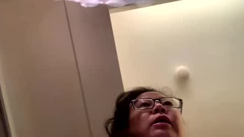 Snapshot of cocacola1668 chatting on February 17, 2025, 11:20 pm Cocacola1668 online show from February 17, 2025, 11:20 pm