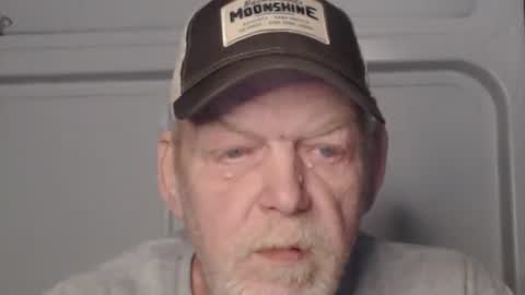 Snapshot of cockreadynow4u chatting on December 24, 2024, 4:11 am cockreadynow4u online show from December 24, 2024, 4:11 am