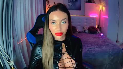 Ur goddess Nikki online show from October 19, 2025, 10:27 am