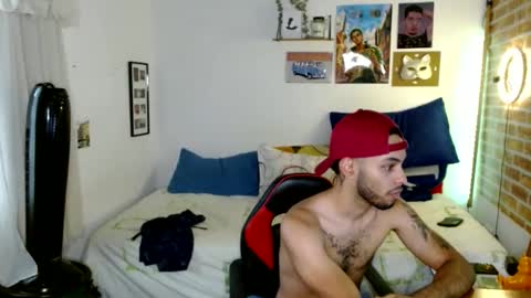 Snapshot of colinlatinbrown chatting on February 11, 2025, 8:31 pm IG  online show from February 11, 2025, 8:31 pm