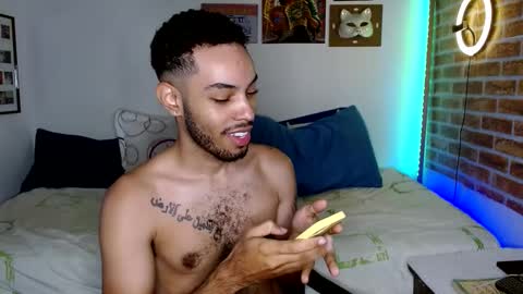 Snapshot of colinlatinbrown chatting on February 26, 2025, 12:14 pm IG  online show from February 26, 2025, 12:14 pm